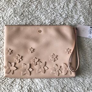 Lauren Conrad clutch